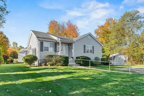 42 Crystal Water #42, East Bridgewater, MA 02333