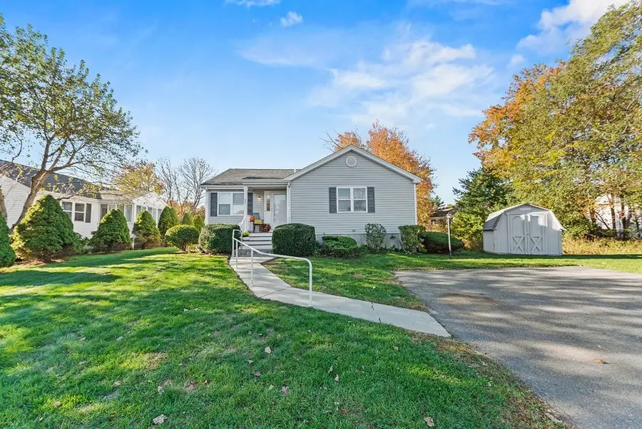 42 Crystal Water #42, East Bridgewater, MA 02333 - #3