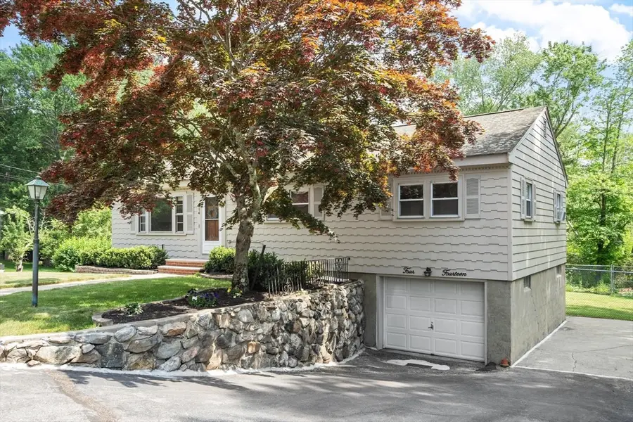 414 Grove St, Reading, MA 01867 - #2