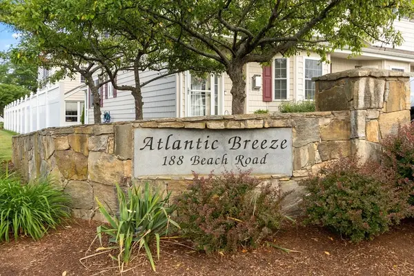188 Beach Road #16, Salisbury, MA 01952