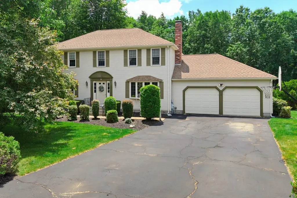 60 Forest View Dr, Millville, MA 01529 - #1