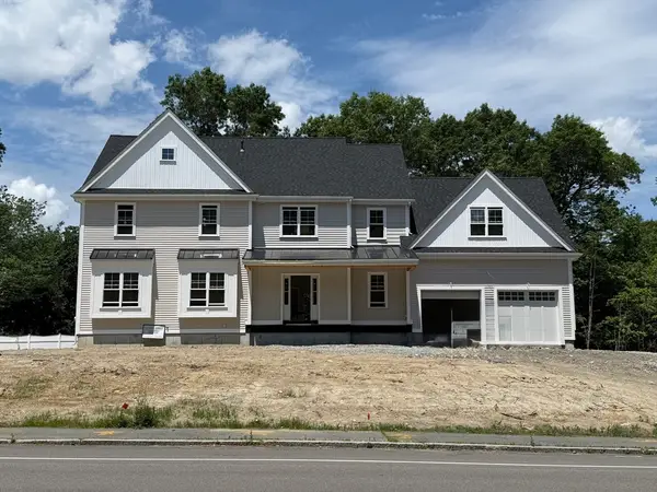 439 Landry Ave, North Attleboro, MA 02760
