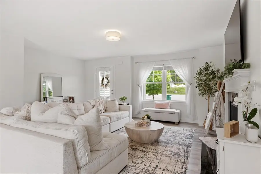 19 Lighthouse Ln, Westminster, MA 01473 - #3