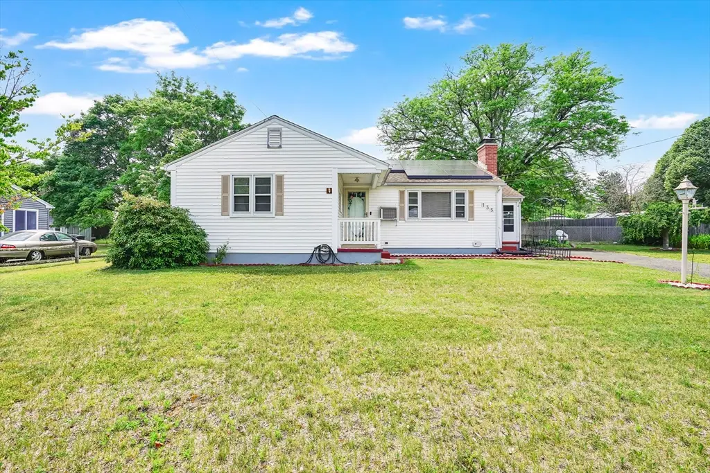 135 Bulat Dr, Springfield, MA 01129 - #1