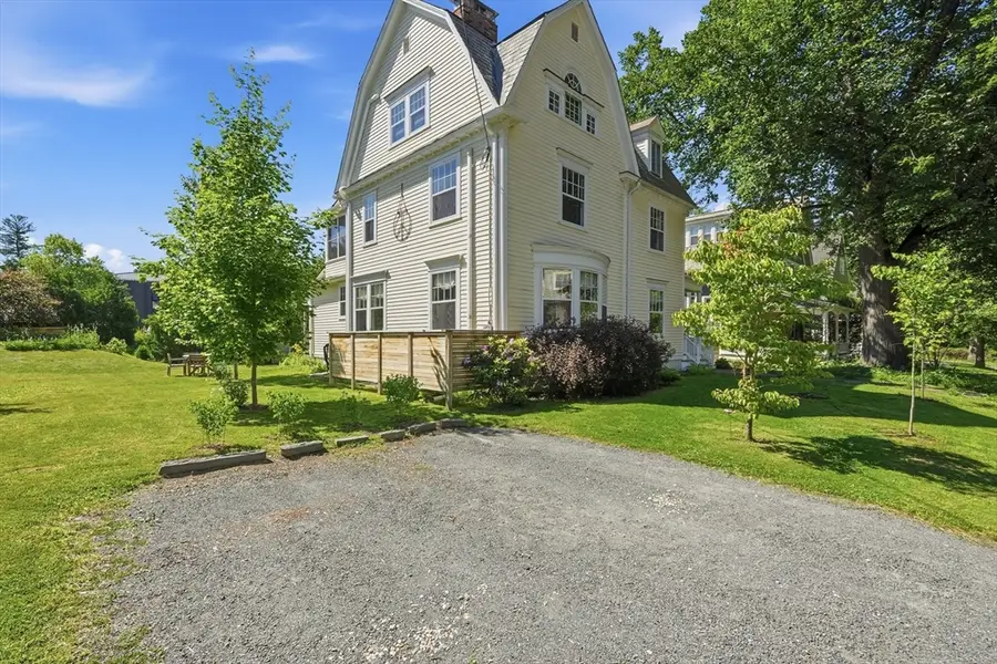63 Dryads Grn, Northampton, MA 01060 - #2