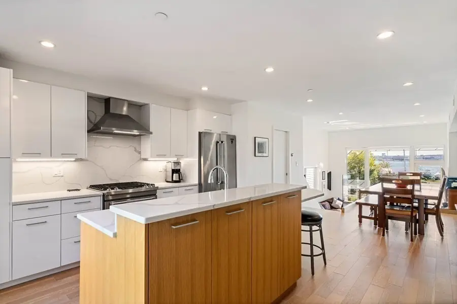 288 Marginal St #4, Boston, MA 02128 - #3