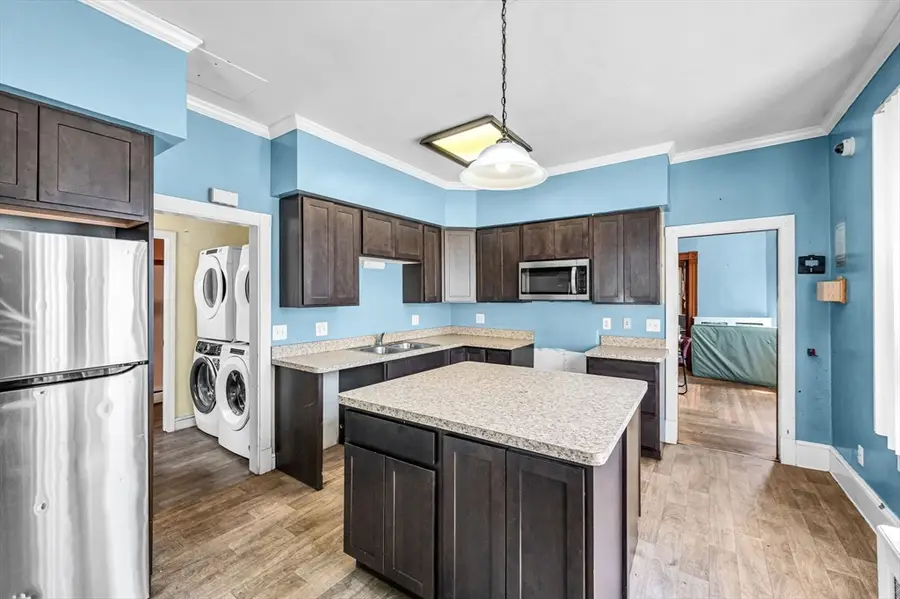 130 Berkshire St, Springfield, MA 01151 - #2