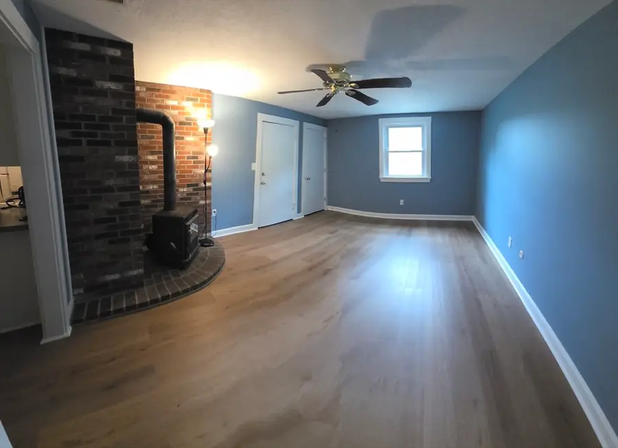 165 Norton Ave #5, Easton, MA 02375 - #3