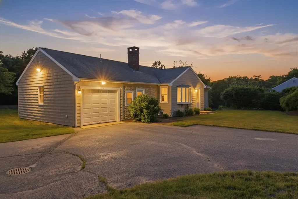 1115 Shootflying Hill Rd, Centerville, MA 02632 - #1