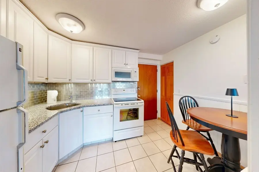 53 Melrose #3B, Melrose, MA 02176 - #3