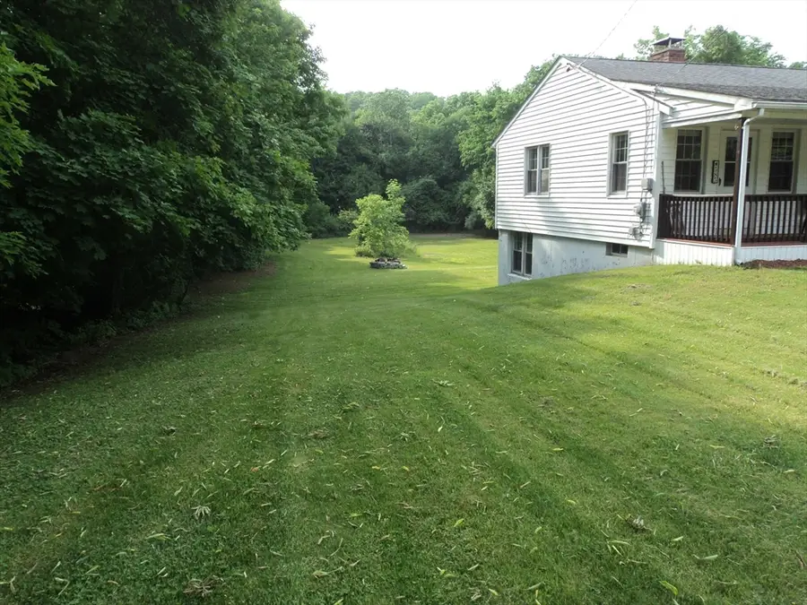 585 Charlton St, Southbridge, MA 01550 - #2