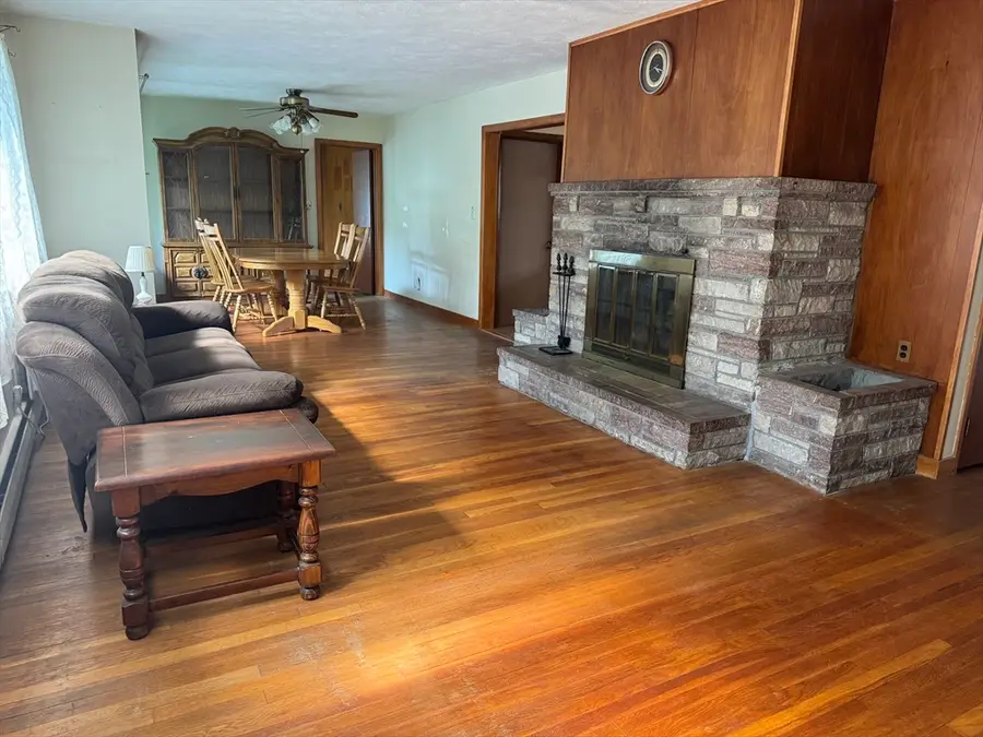 16 Buckingham Rd, Norwood, MA 02062 - #3