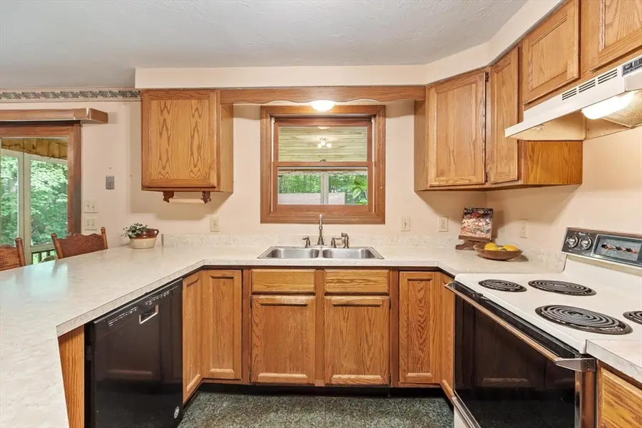 314 Maple St, Winchendon, MA 01475 - #2