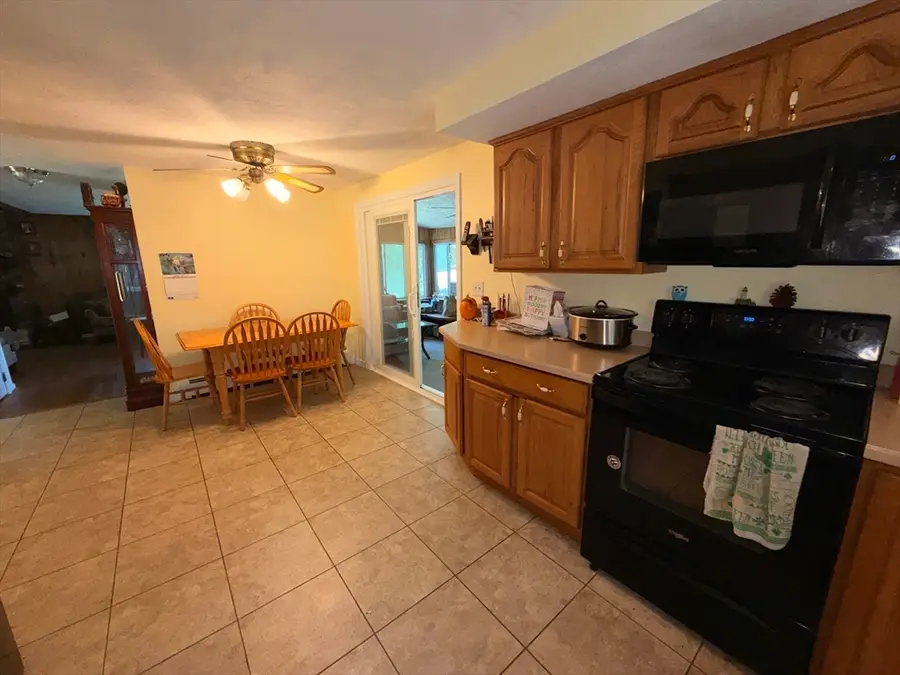 92 Horace Darling Dr, North Attleboro, MA 02760 - #3
