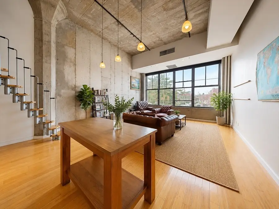 156 Porter St #112, Boston, MA 02128 - #2