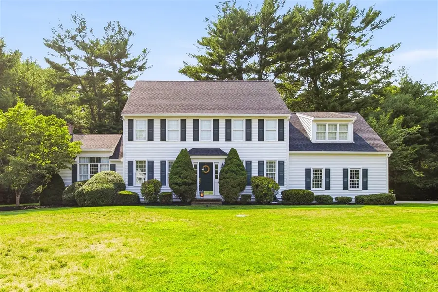 100 Fairway Dr, Halifax, MA 02338 - #3