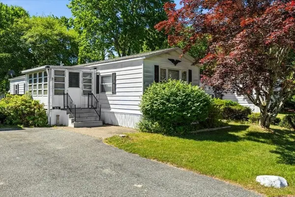 33 Thayer, Taunton, MA 02780