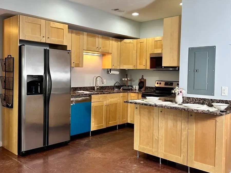 20 Willliam Street #8, Worcester, MA 01609 - #2