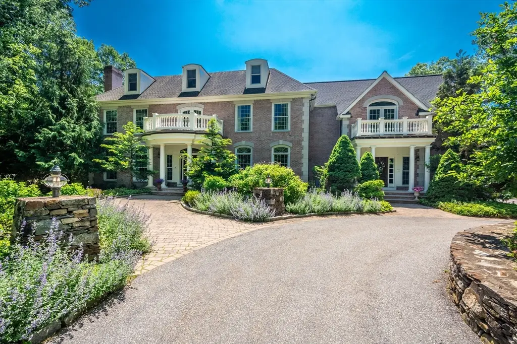 4 Wren Circle, North Reading, MA 01864 - #1