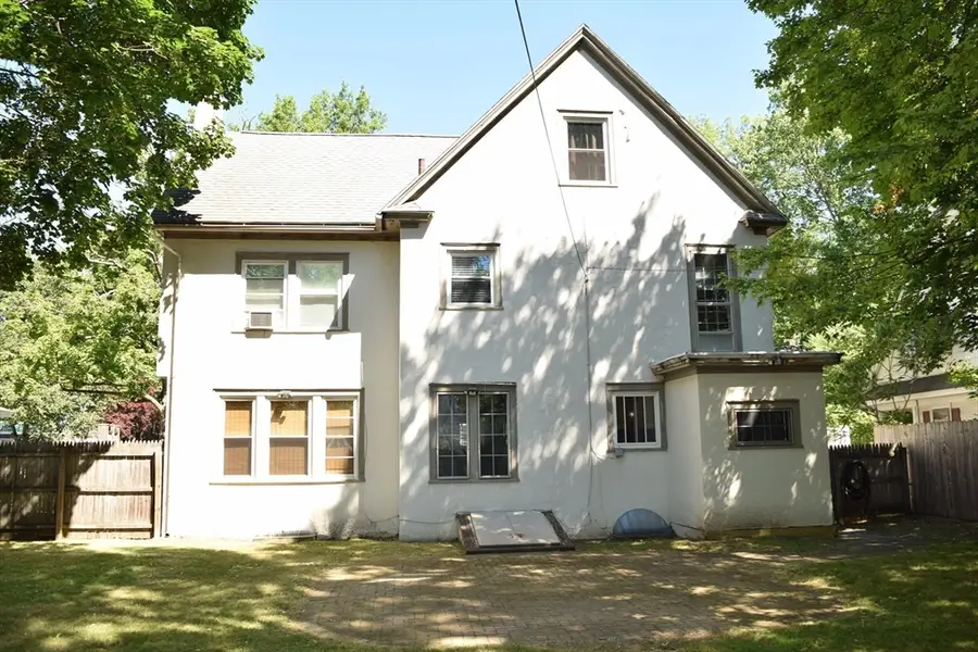 33 Stratford Terrace, Springfield, MA 01108 - #2