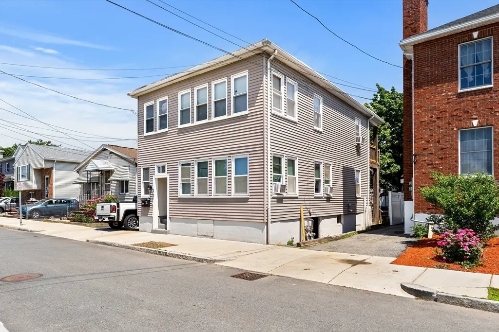 23 Thorndike St, Revere, MA 02151 - #1