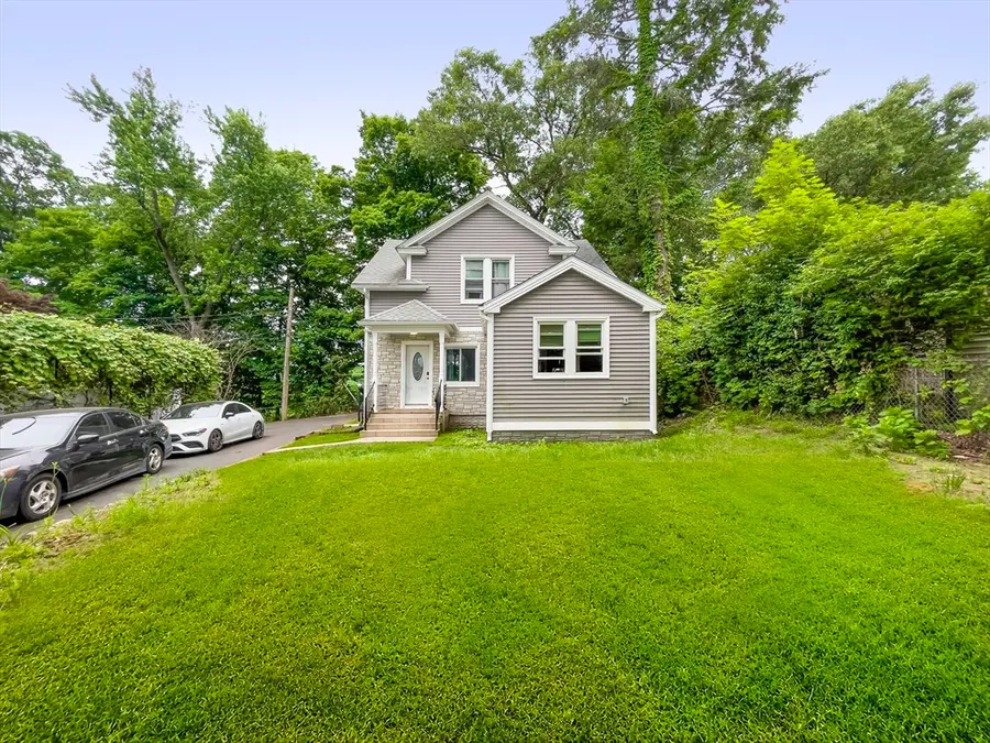 38 Ames Ave, West Springfield, MA 01089 - #2