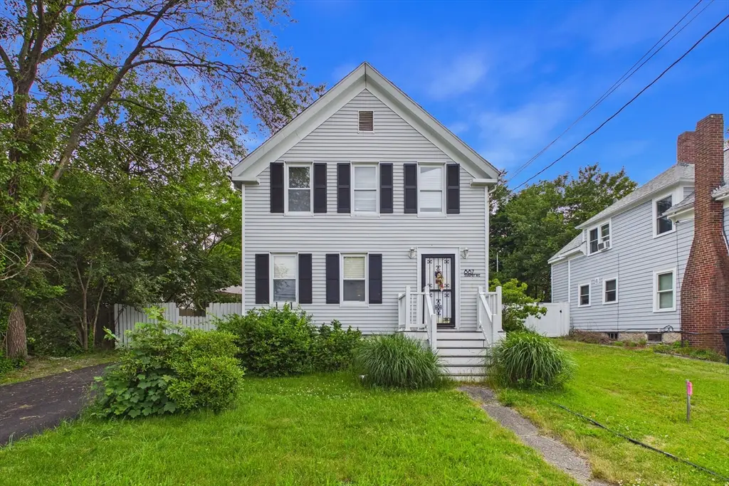 887 Shawmut Ave, New Bedford, MA 02746 - #1