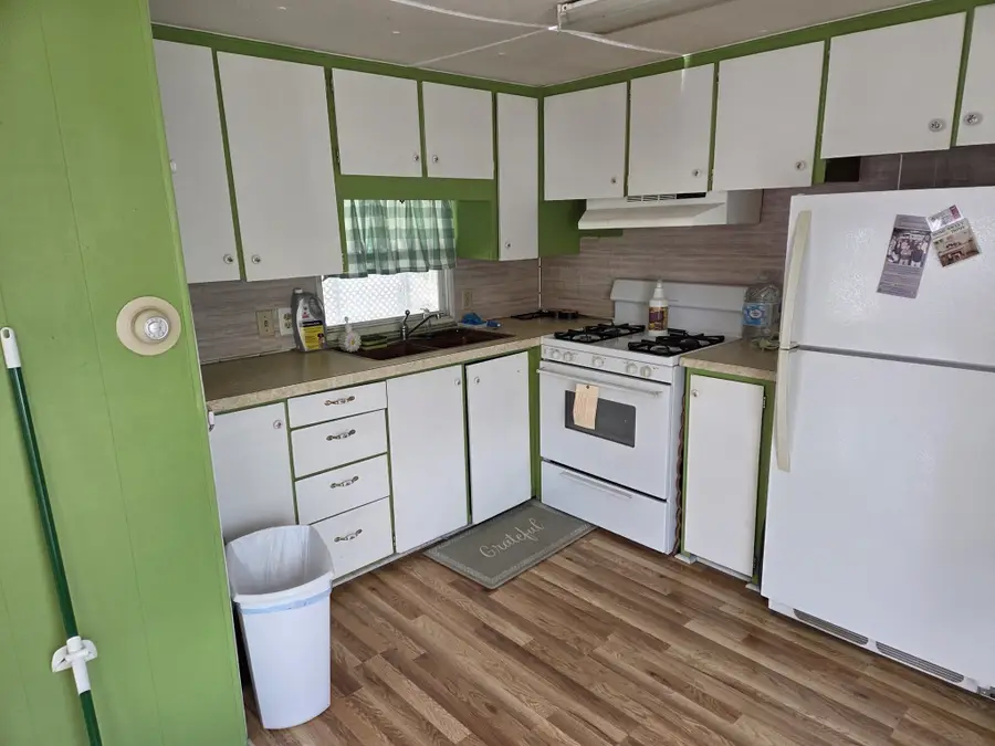 556 Central Street #4, Leominster, MA 01453 - #2