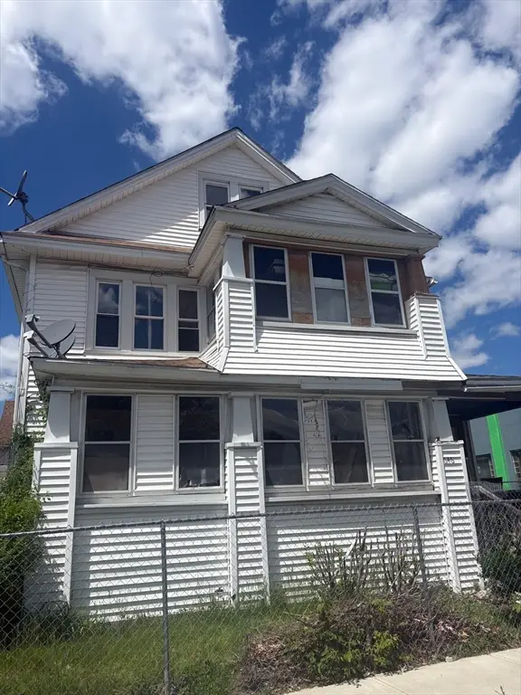 646-648 Carew St, Springfield, MA 01104 - #2