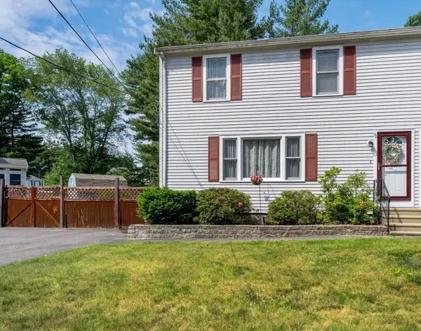 50 Wellesley Circle #50, Taunton, MA 02718