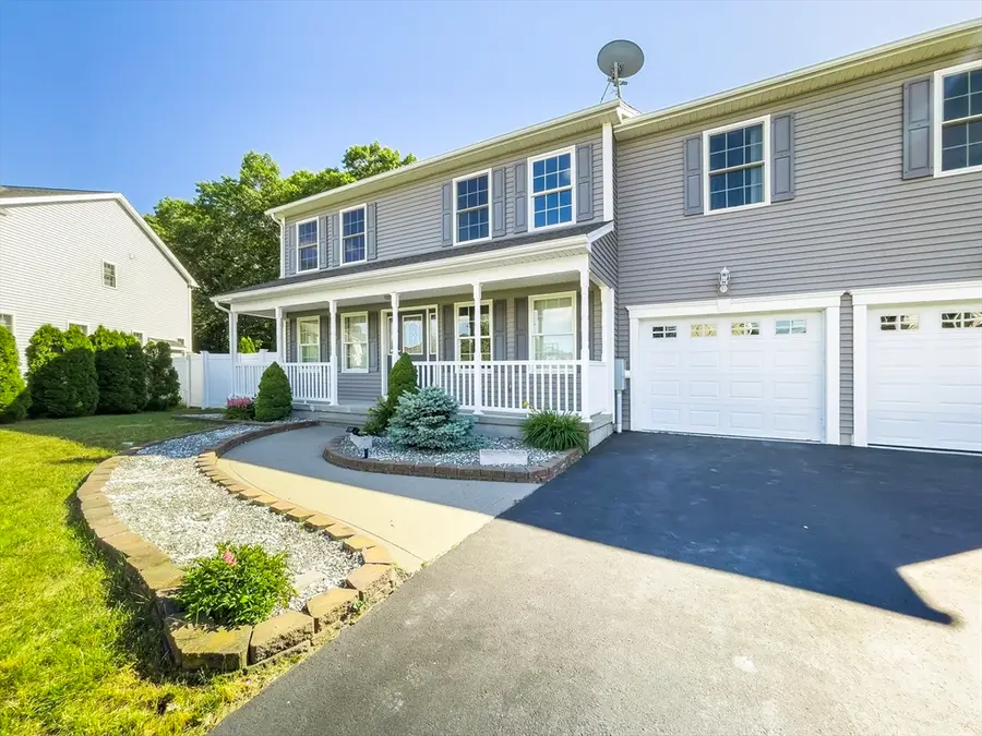 210 Naismith St, Springfield, MA 01104 - #2