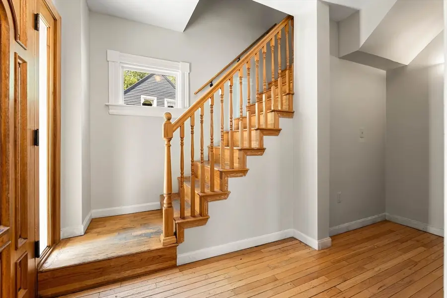 21 Carleton Ave, Haverhill, MA 01835 - #2