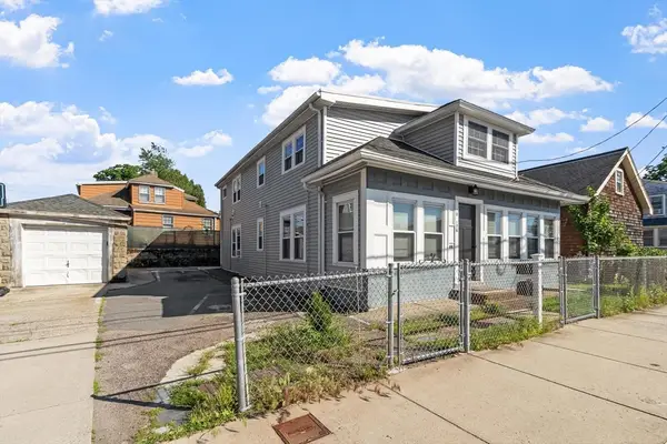 176 Washington St, Dedham, MA 02026