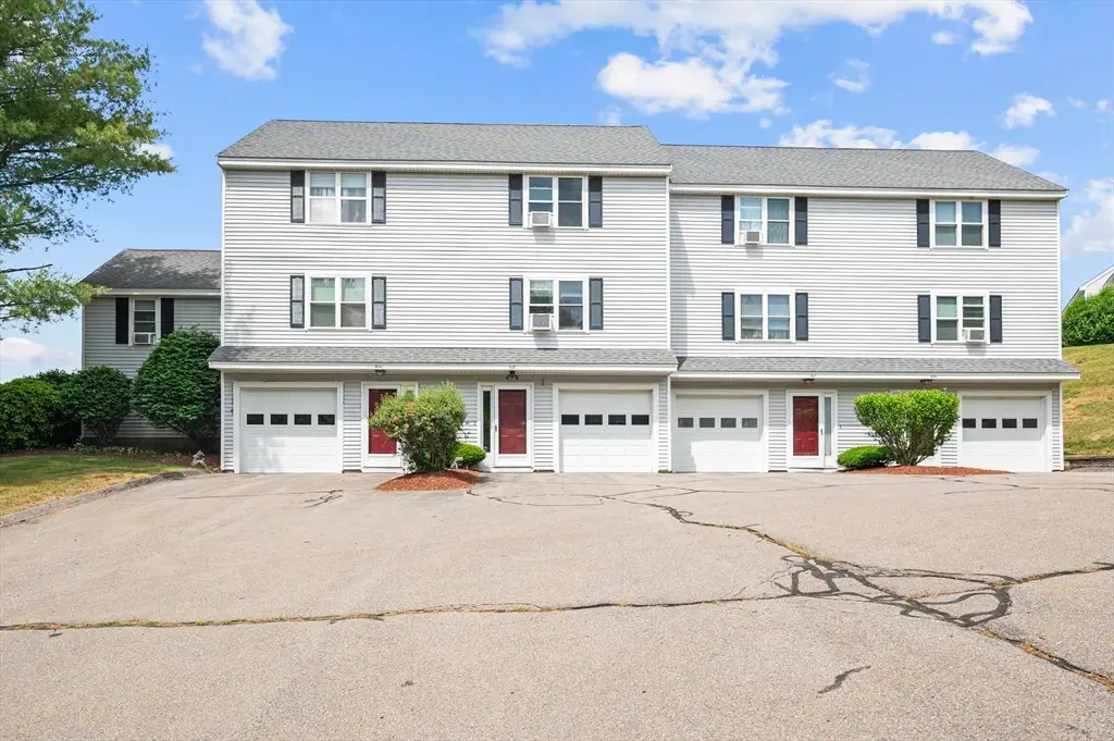 16 W Hill Dr #B, Westminster, MA 01473 - #1