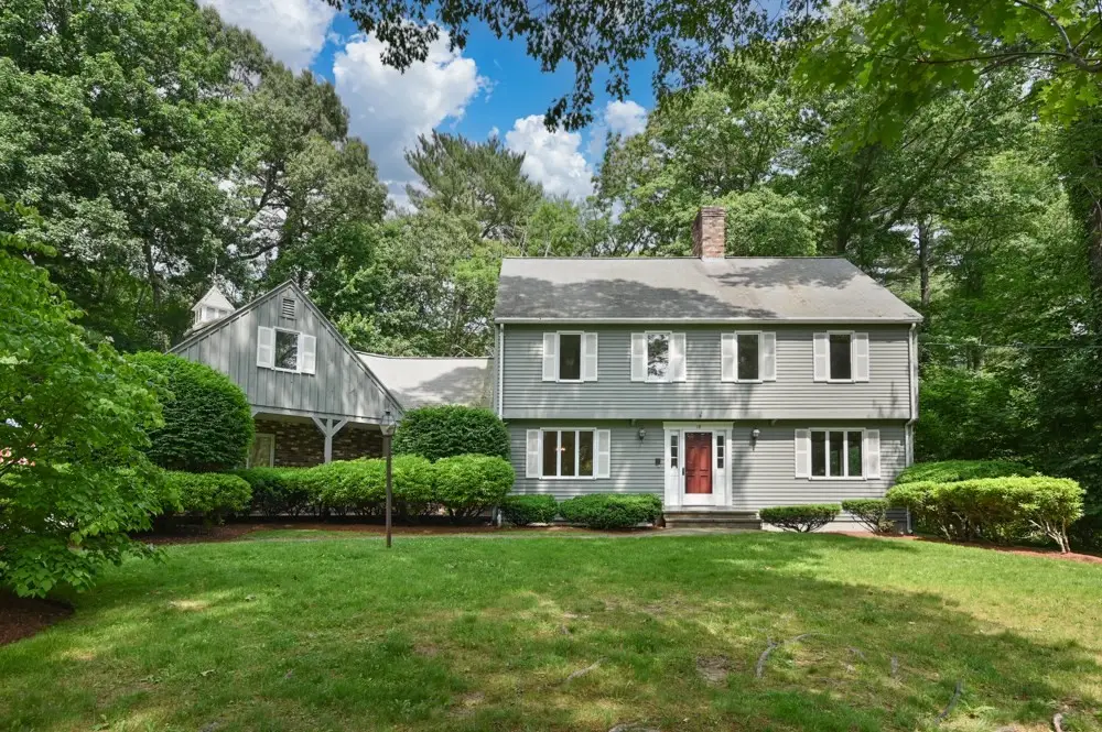 18 Strawberry Hill Ln, Danvers, MA 01923 - #1