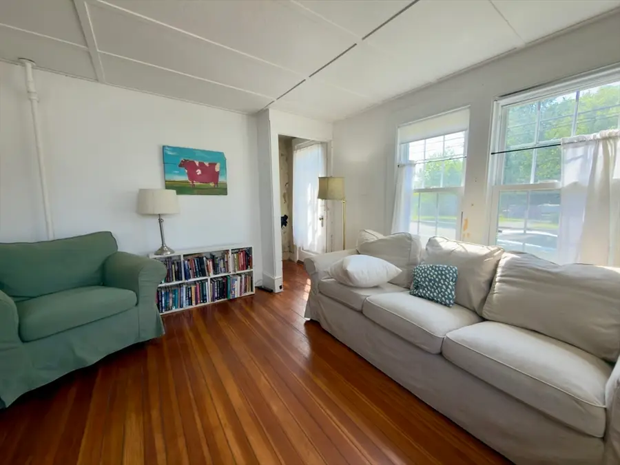 192 South St, Northampton, MA 01060 - #3