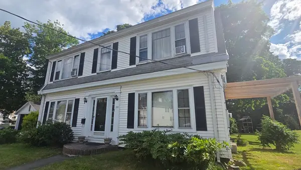 129 Collins St, Danvers, MA 01923