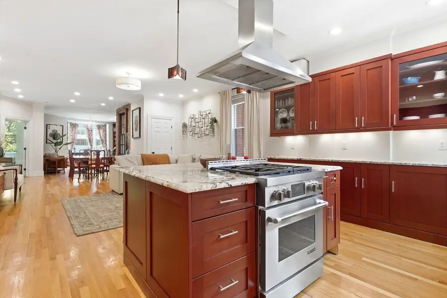 34 Station Street #3, Brookline, MA 02445 - #2