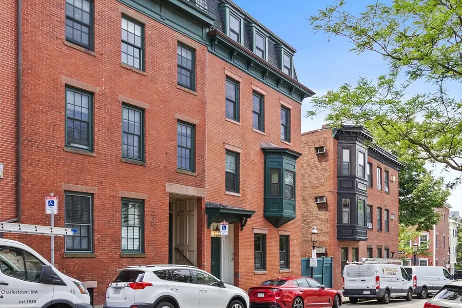 12 Washington St #3, Boston, MA 02129 - #2