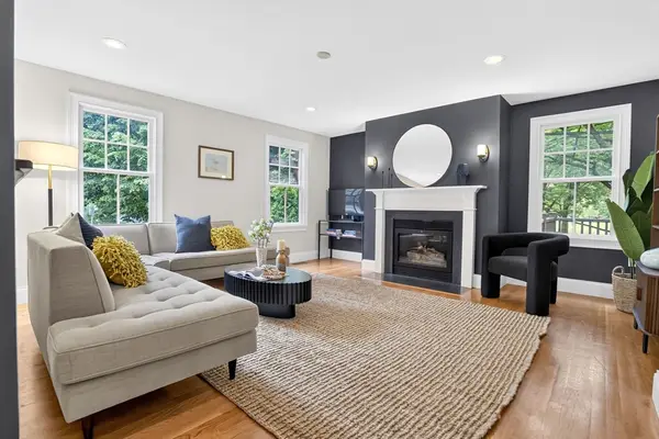 89 Boylston St #89, Boston, MA 02130