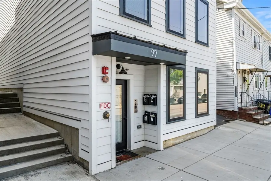 97 Condor, Boston, MA 02128 - #3