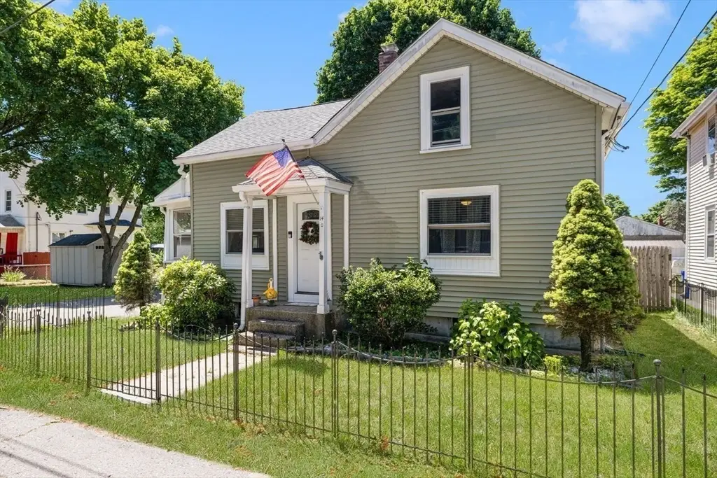 14 Sibley, Attleboro, MA 02703 - #1