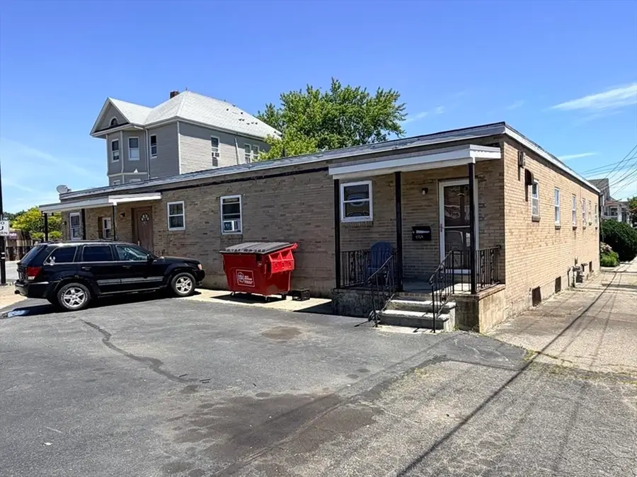 1840-1846 Acushnet Ave, New Bedford, MA 02746 - #2