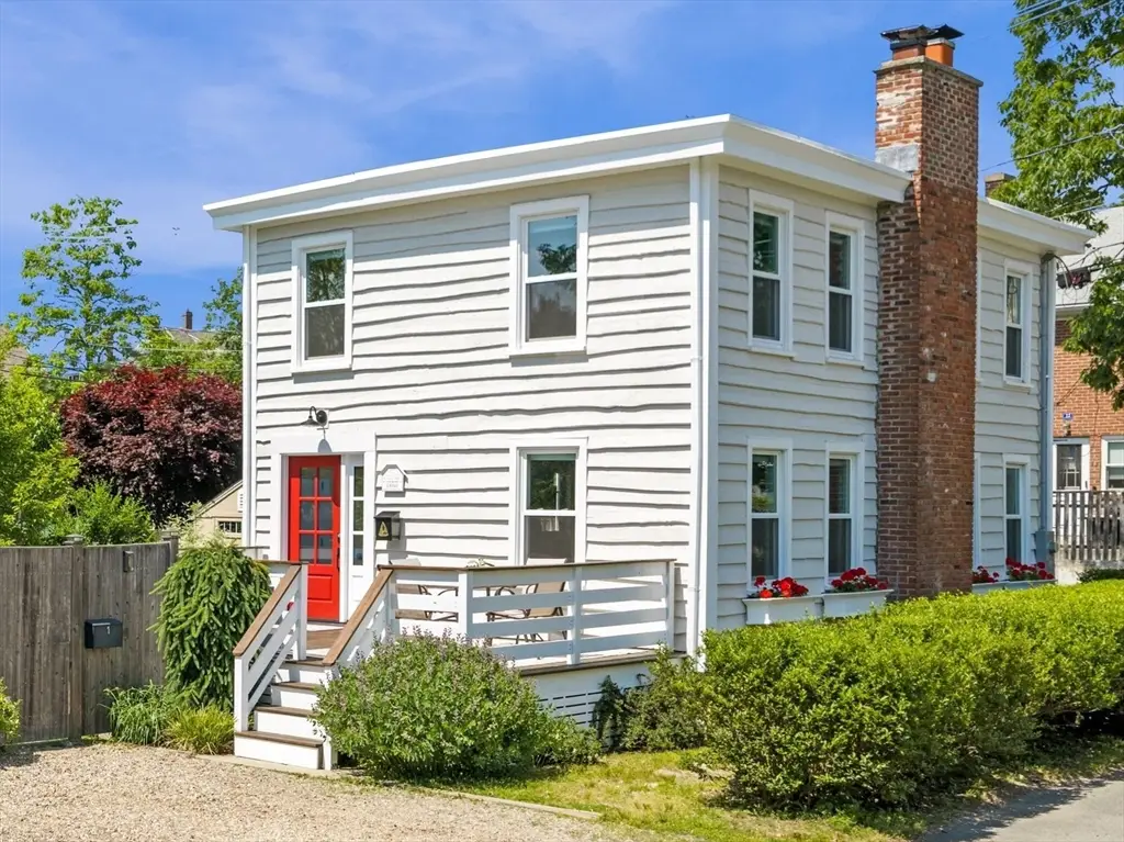 1 Red Frank Ln, Marblehead, MA 01945 - #1