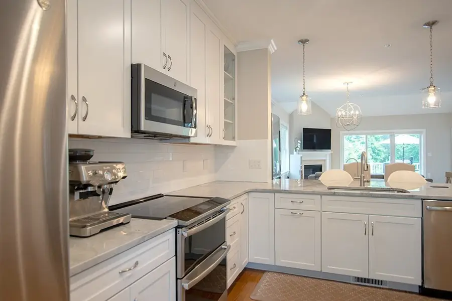 64 Evergreen Avenue #8, Bedford, MA 01730 - #3