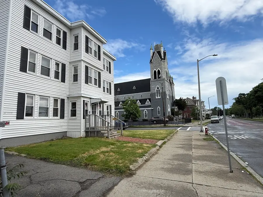 145 N Common, Lynn, MA 01905 - #3