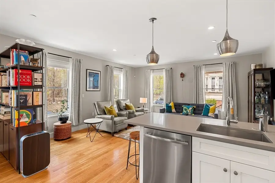 178 Thornton St #1, Boston, MA 02119 - #2