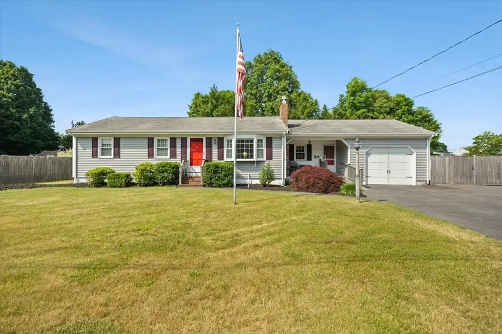 158 Duffy Dr, Taunton, MA 02780 - #1