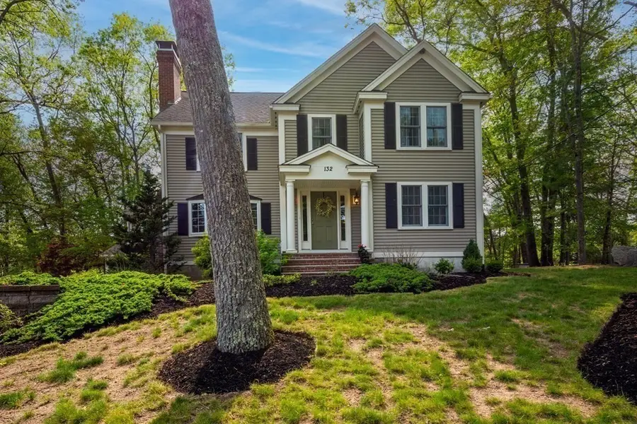 132 Central St, North Reading, MA 01864 - #3
