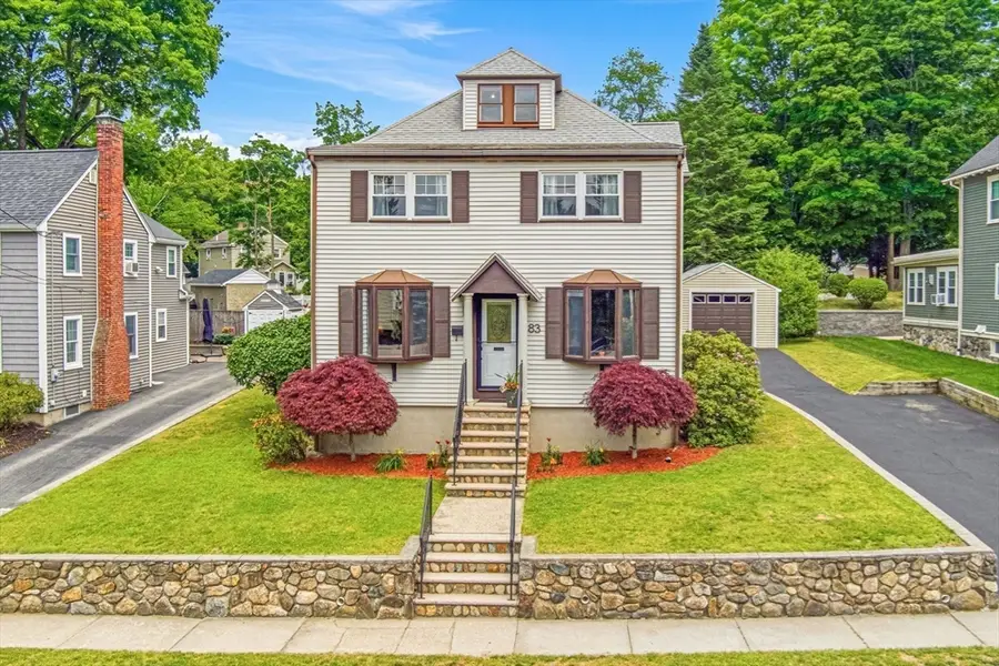 83 Grand St, Reading, MA 01867 - #2